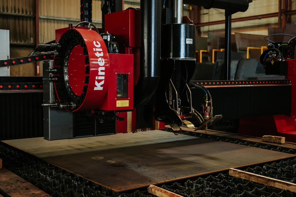 Advanced Kinetic machine cutting and drilling metal sheet