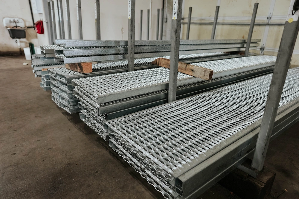 Steel grating used for industrial flooring